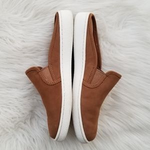 ugg gene nubuck slide sneakers
